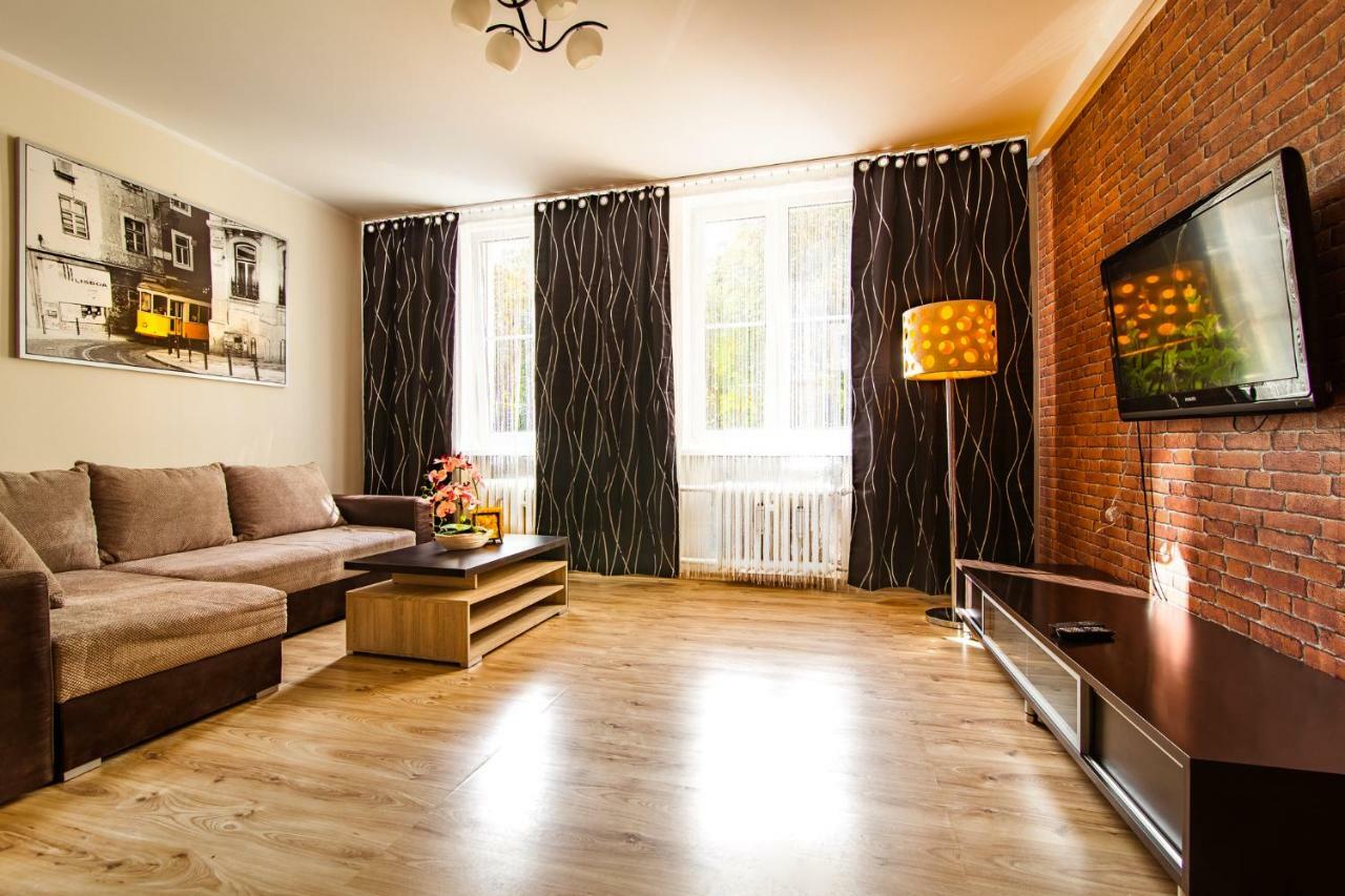 Апартаменти Apartament Pink Crane Гданськ Екстер'єр фото